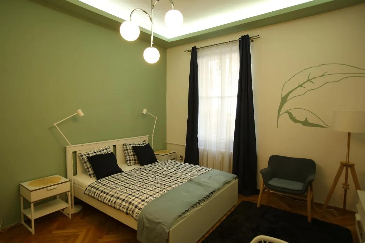 Castle Courtyard Hideaway Apartment Budapest Hungary